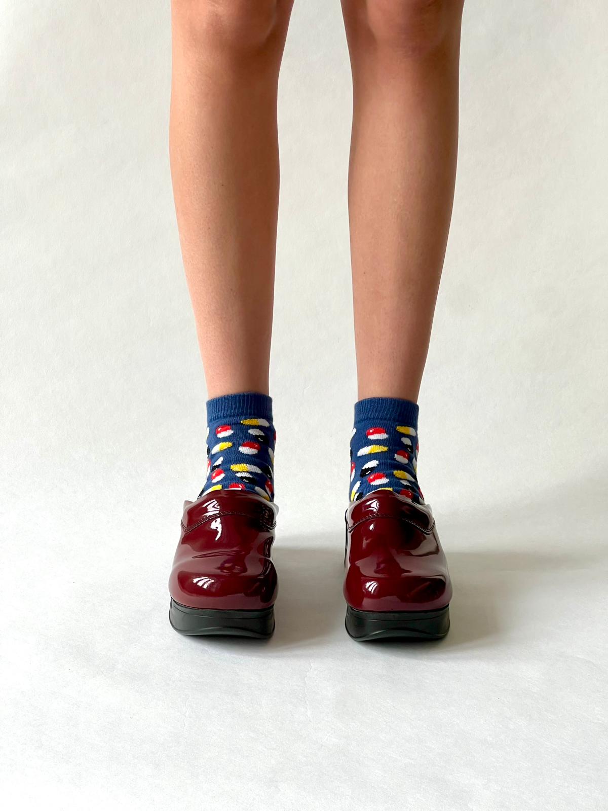 Airmeds solid Bordeaux lacquer clogs