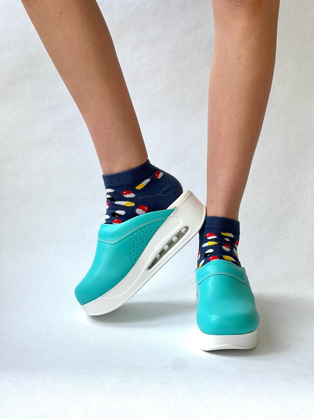 Airmeds Clogs Solid Blue