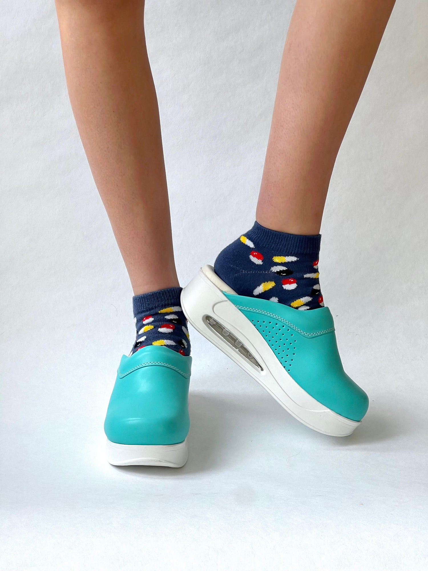 Airmeds Clogs Solid Blue