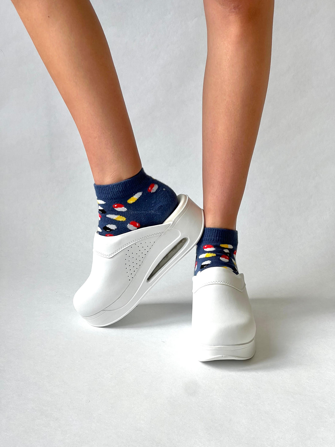 Airmeds Clogs Solid White